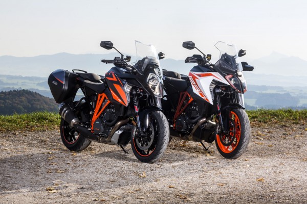 2019-KTM-Super-Duke-GT-Aesthetics.jpg