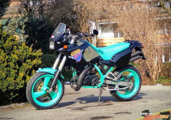 cagiva-supercity-125-verde-nero.jpg